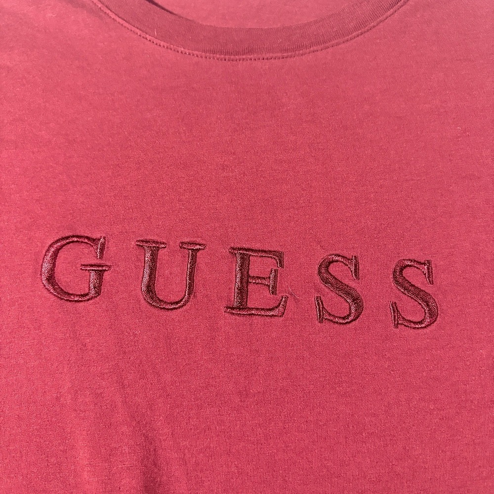 Guess Men's Crewneck Short Sleeve Shirt Size XL Embroidered Logo Red Casual - Picture 2 of 8